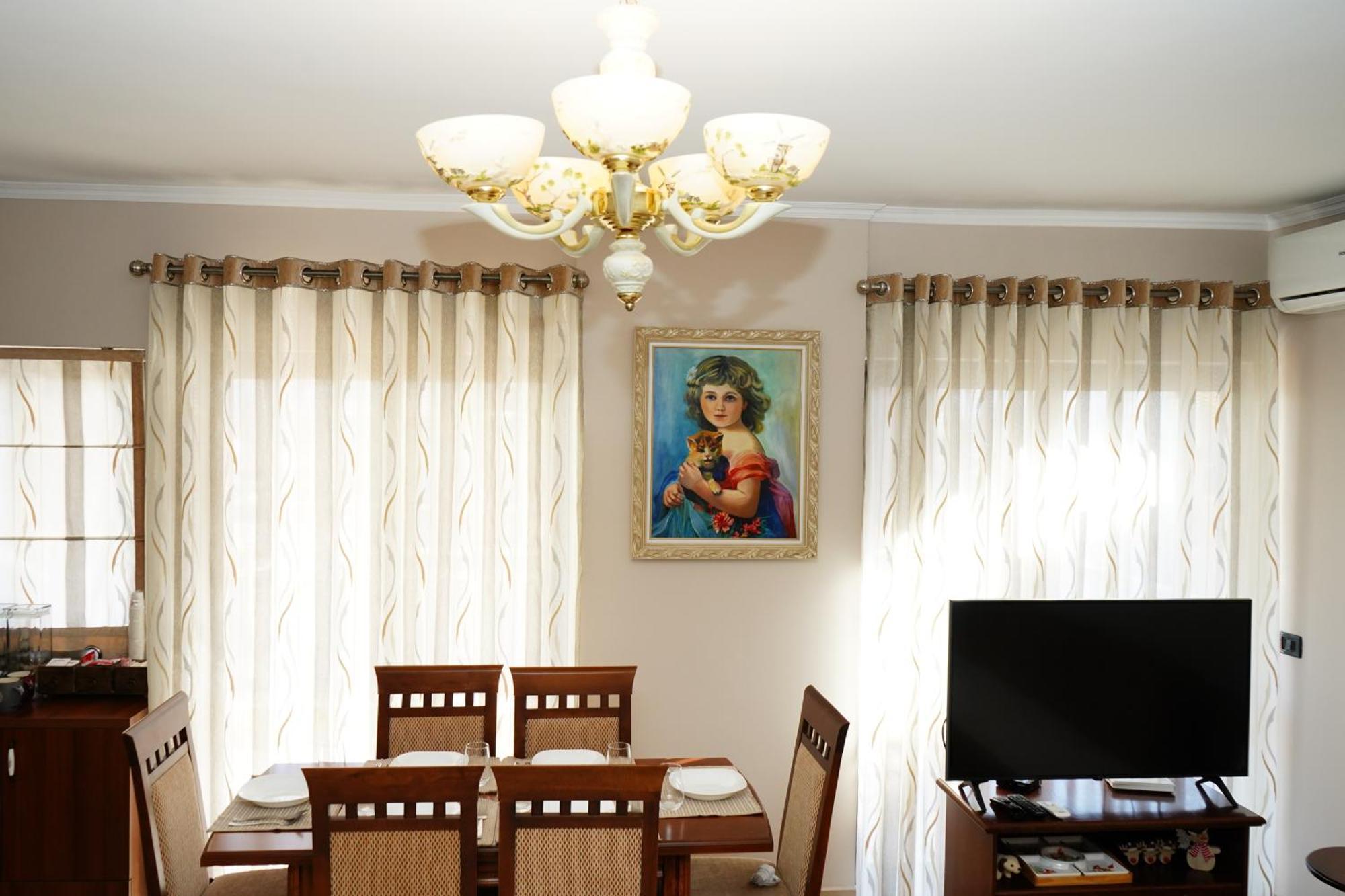 New Bazaar Bliss Apartment Tiranë Ngoại thất bức ảnh