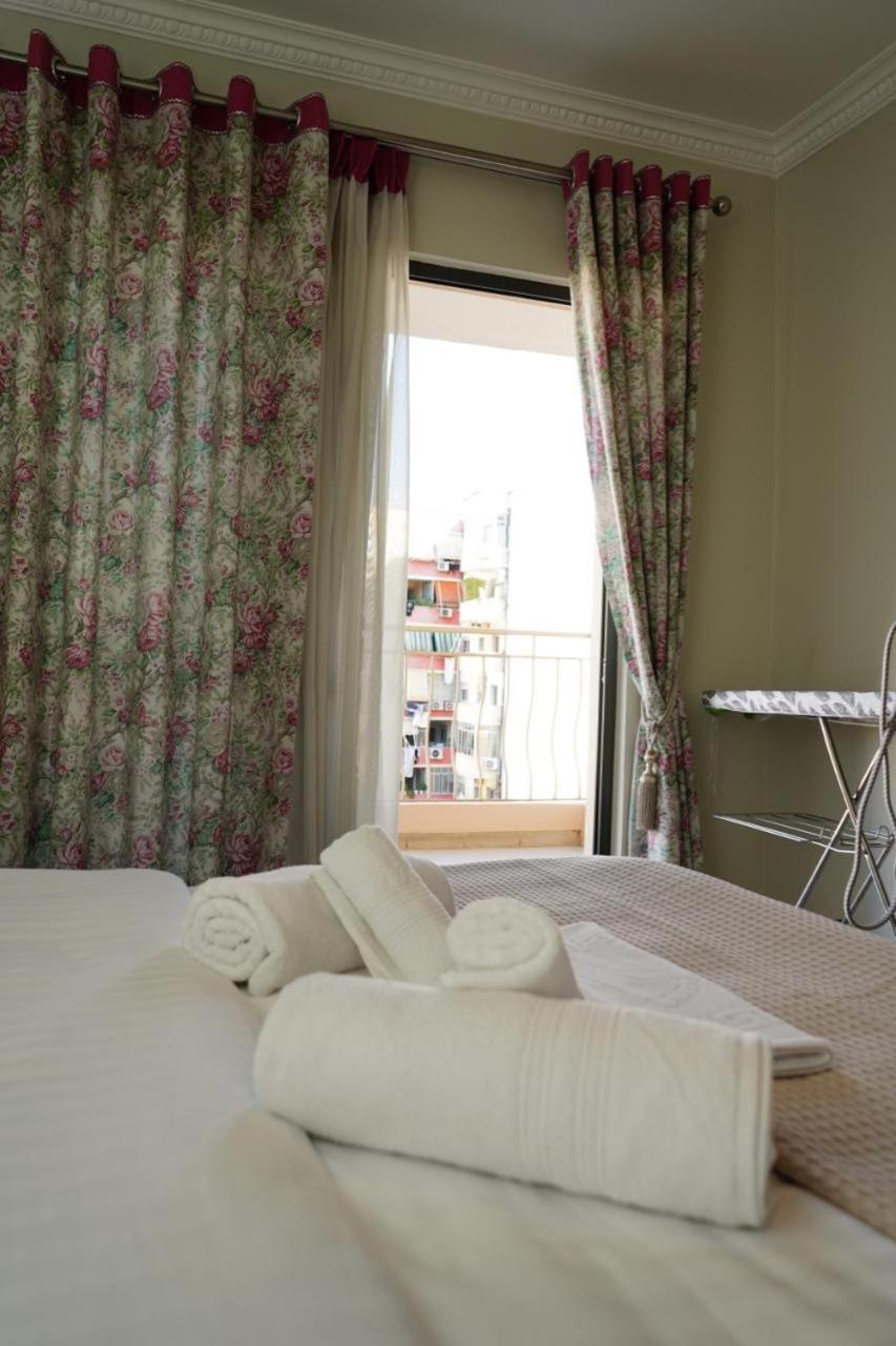 New Bazaar Bliss Apartment Tiranë Ngoại thất bức ảnh